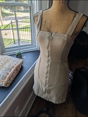 H&M Divided Beige Zip-Front Mini Dress